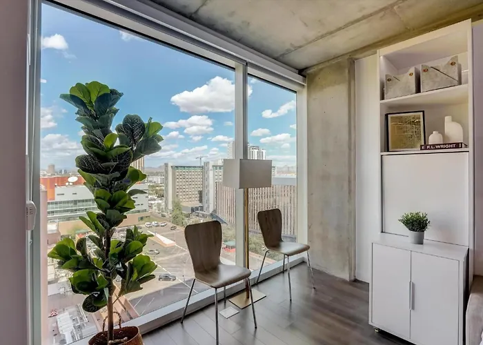 Boulevard Highrise Stu Sky Pool Parking Gym 31 *