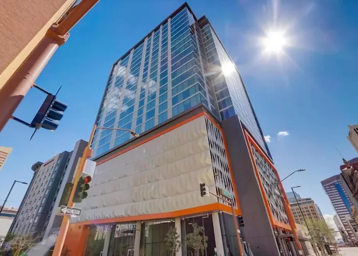 Boulevard Highrise Stu Sky Pool Parking Gym 31 * Phoenix