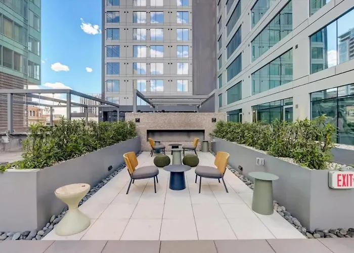 Apartment Boulevard Highrise Stu Sky Pool Parking Gym 31 Phoenix